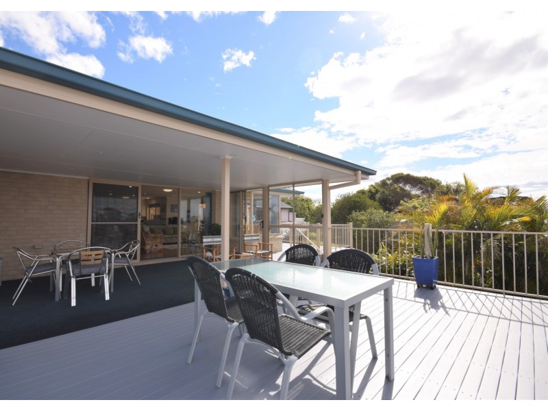 4 Jervis Street, Greenwell Point NSW 2540
