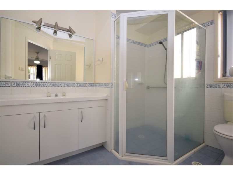 4 Jervis Street, Greenwell Point NSW 2540