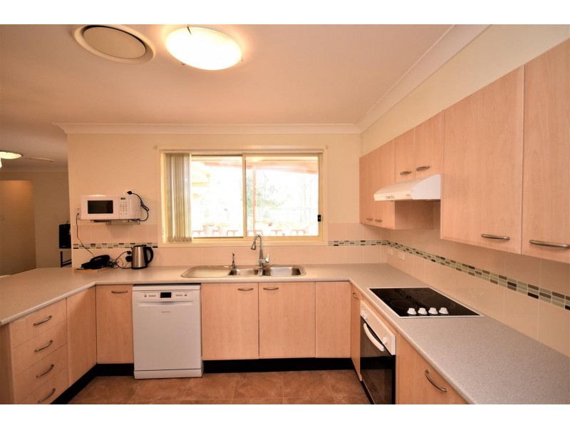 47 Rayleigh Drive, Worrigee NSW 2540