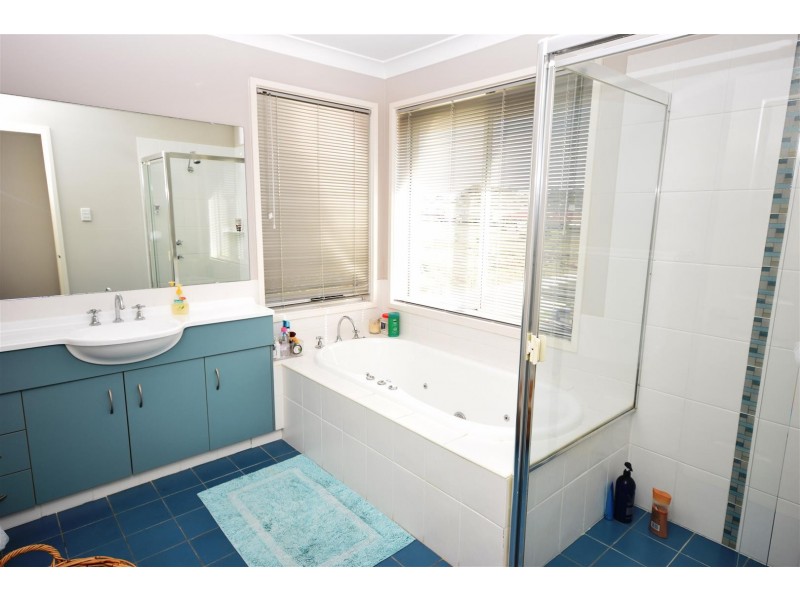 29 Bluewattle Road, Worrigee NSW 2540
