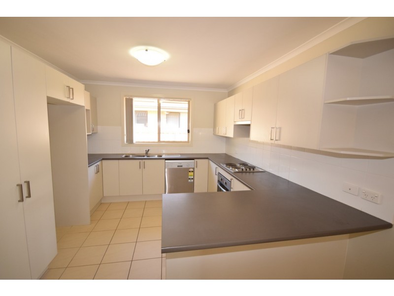 3 Candlebark Close, West Nowra NSW 2541