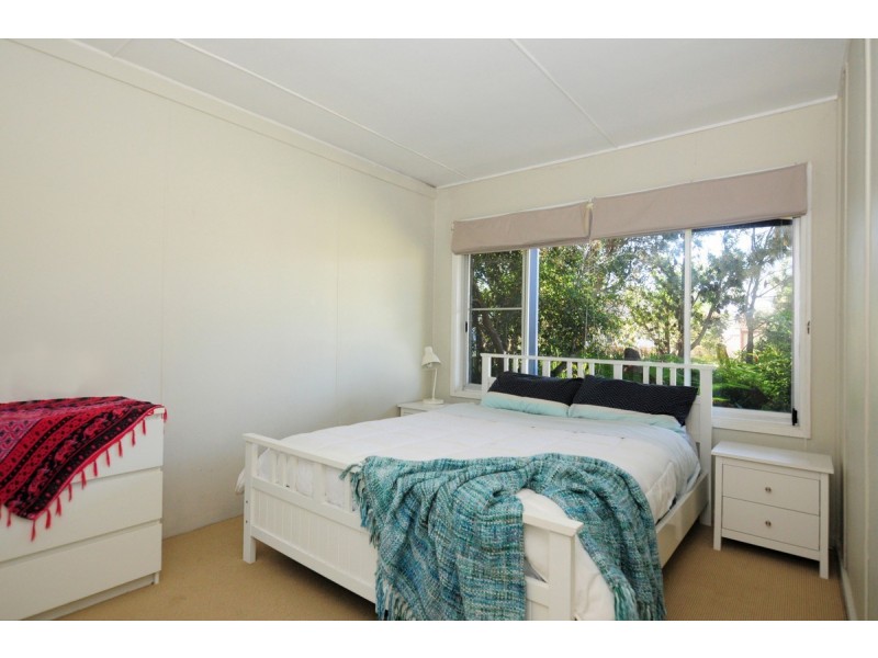 5 Woolstencraft Street, Shoalhaven Heads NSW 2535