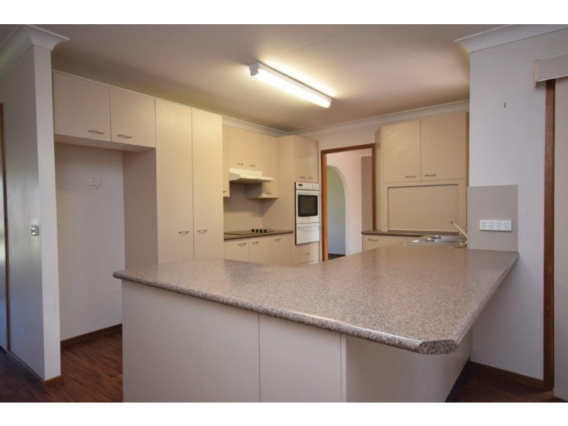 20 Balmaringa Avenue, North Nowra NSW 2541