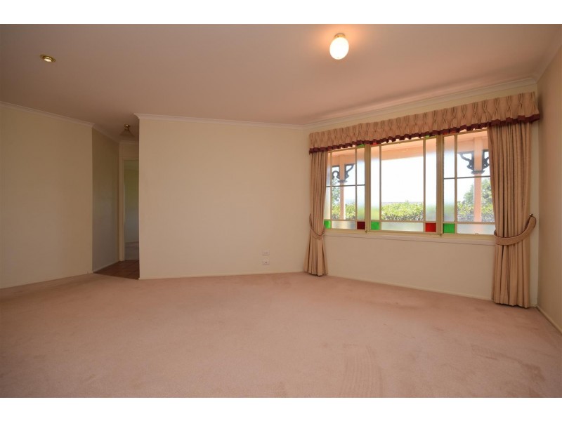39 Illawarra Circuit, Worrigee NSW 2540