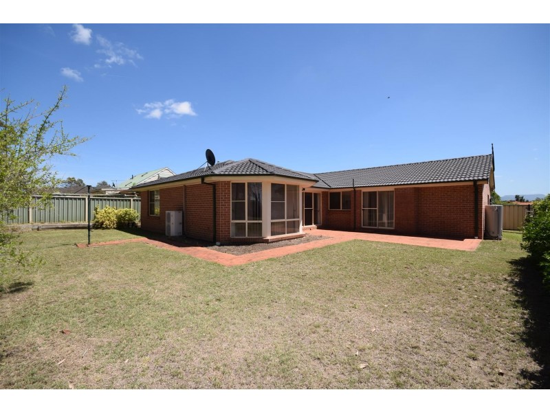 39 Illawarra Circuit, Worrigee NSW 2540