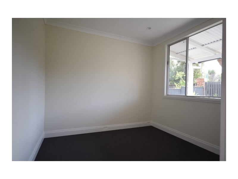 357 Princes Highway, Bomaderry NSW 2541