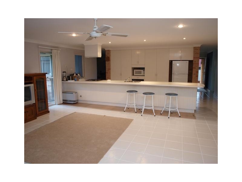 9 CAVANAGH LANE, Nowra NSW 2541