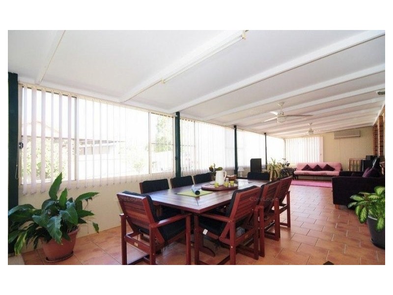 4 Illawarra Circuit, Worrigee NSW 2540