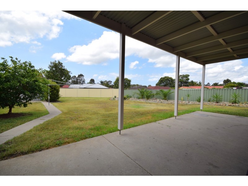 8 Elderberry Avenue, Worrigee NSW 2540