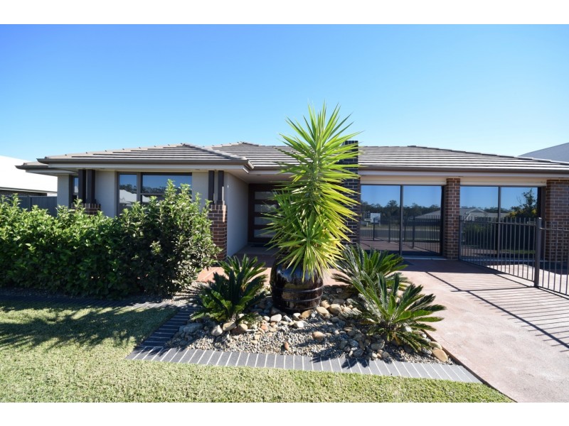 30 Firetail Street, South Nowra NSW 2541