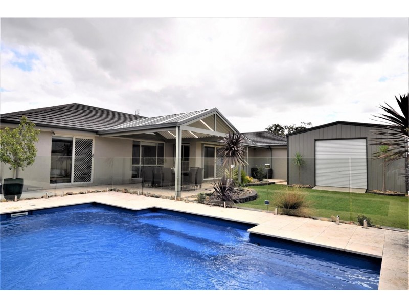 46 Blue Bell Way, Worrigee NSW 2540