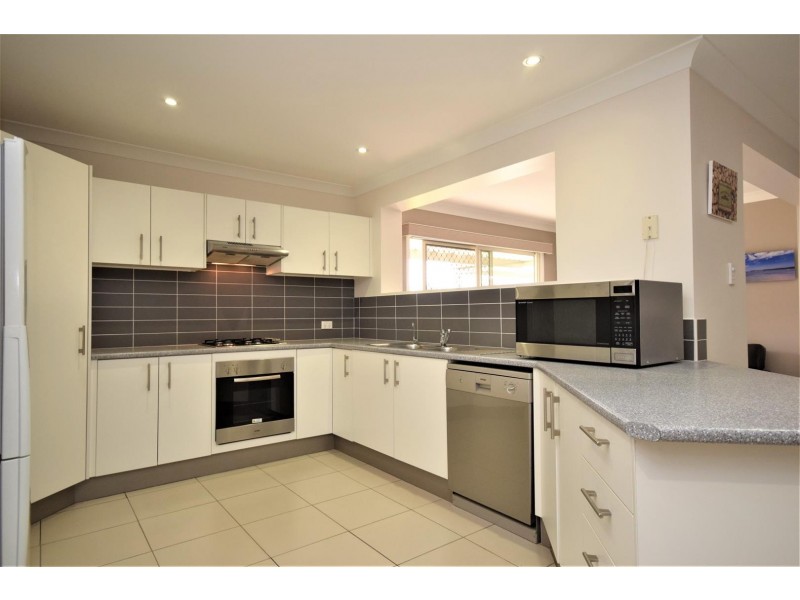 46 Blue Bell Way, Worrigee NSW 2540