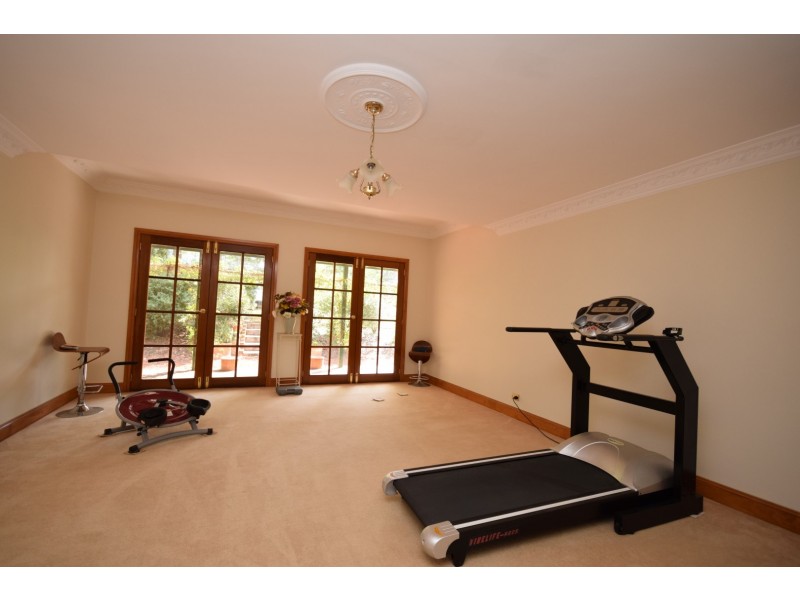 31 Browns Mountain Road, Tapitallee NSW 2540