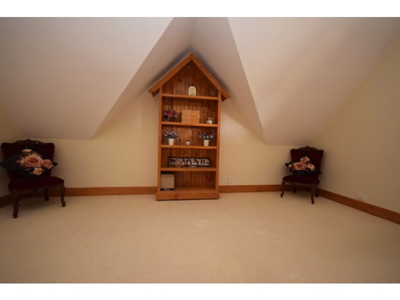 31 Browns Mountain Road, Tapitallee NSW 2540