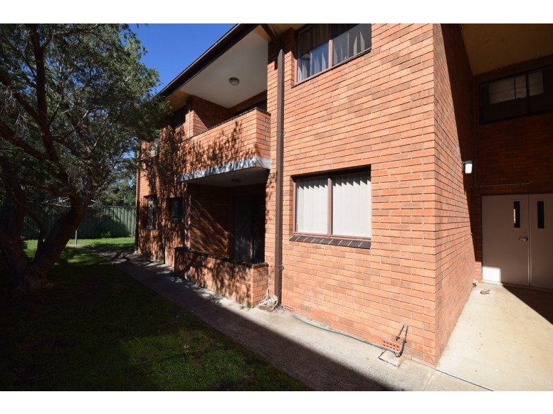 2/4 Shorland Place, Nowra NSW 2541