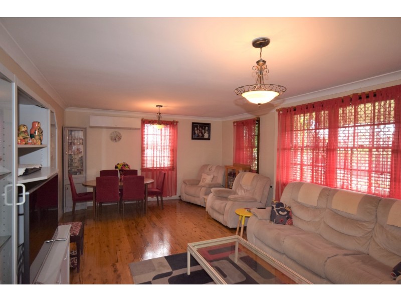 57 McKay Street, Nowra NSW 2541