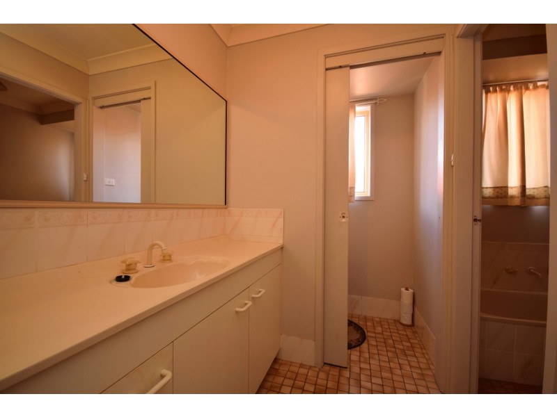 33 Pitt Street, North Nowra NSW 2541