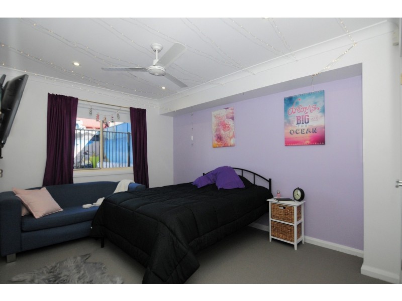 12 Isa Road, Worrigee NSW 2540