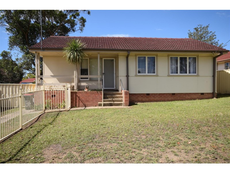 34 McKay Street, Nowra NSW 2541