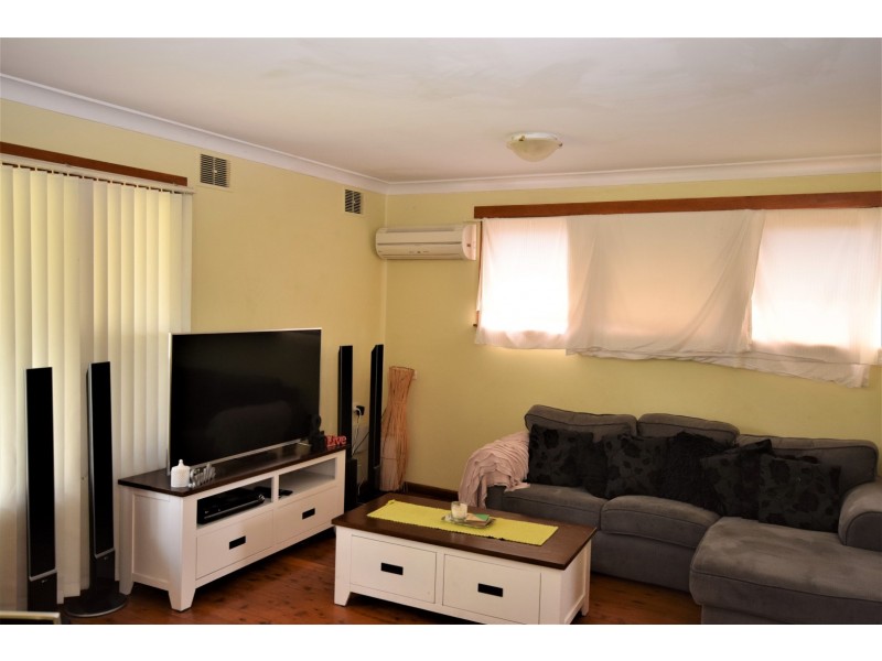 34 McKay Street, Nowra NSW 2541