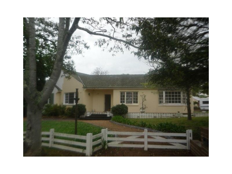 64 Illaroo Road, North Nowra NSW 2541