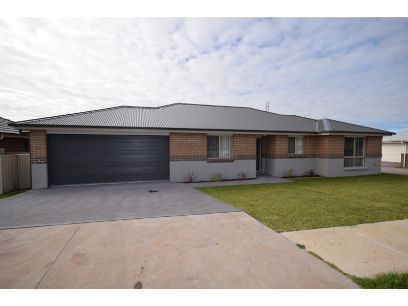 1/75 Sophia Road, Worrigee NSW 2540