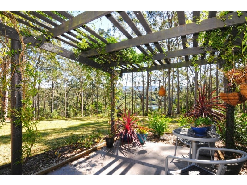 15 Paringa Road, Longreach NSW 2540