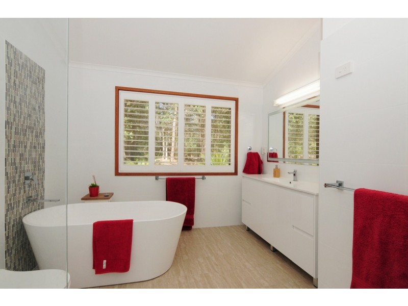 15 Paringa Road, Longreach NSW 2540