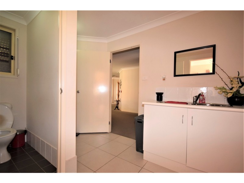 33 Peppermint Drive, Worrigee NSW 2540