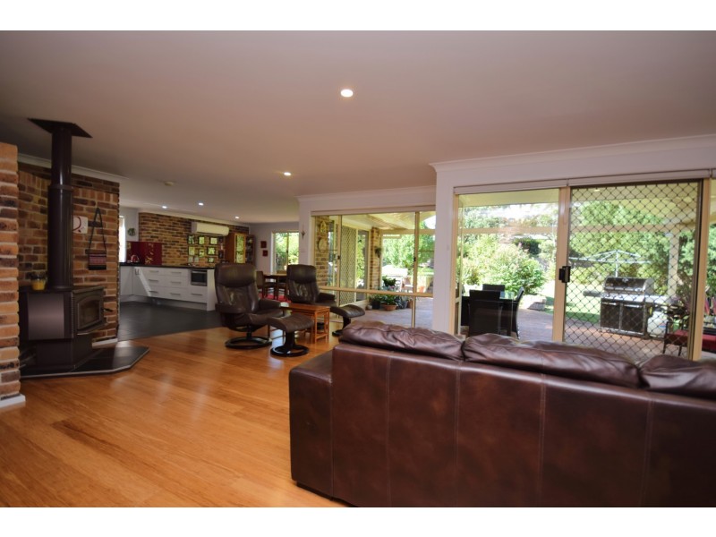 16 Brolga Place, Cambewarra NSW 2540