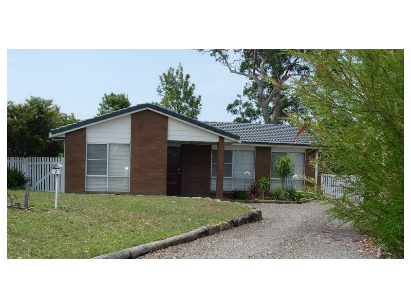 2  FOLIA CLOSE, West Nowra NSW 2541
