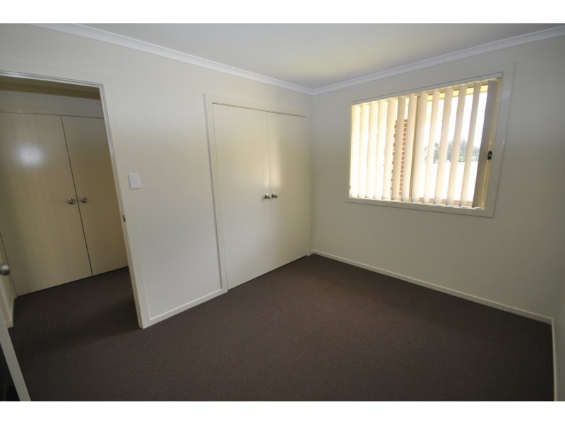 6A Flannelflower Ave, West Nowra NSW 2541
