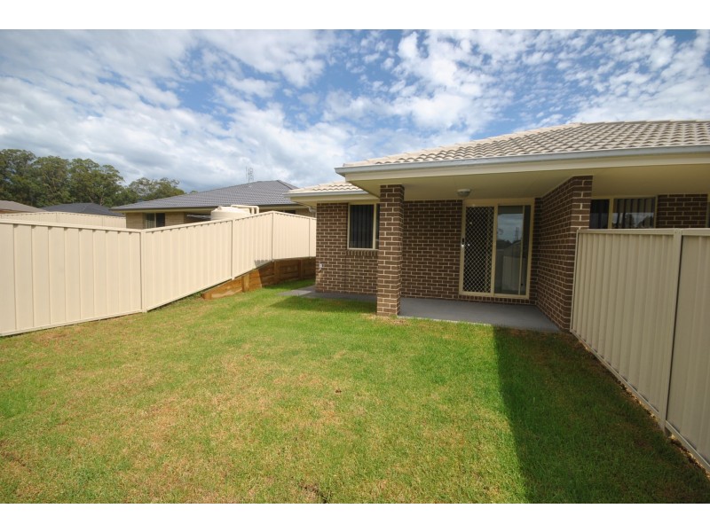 6A Flannelflower Ave, West Nowra NSW 2541