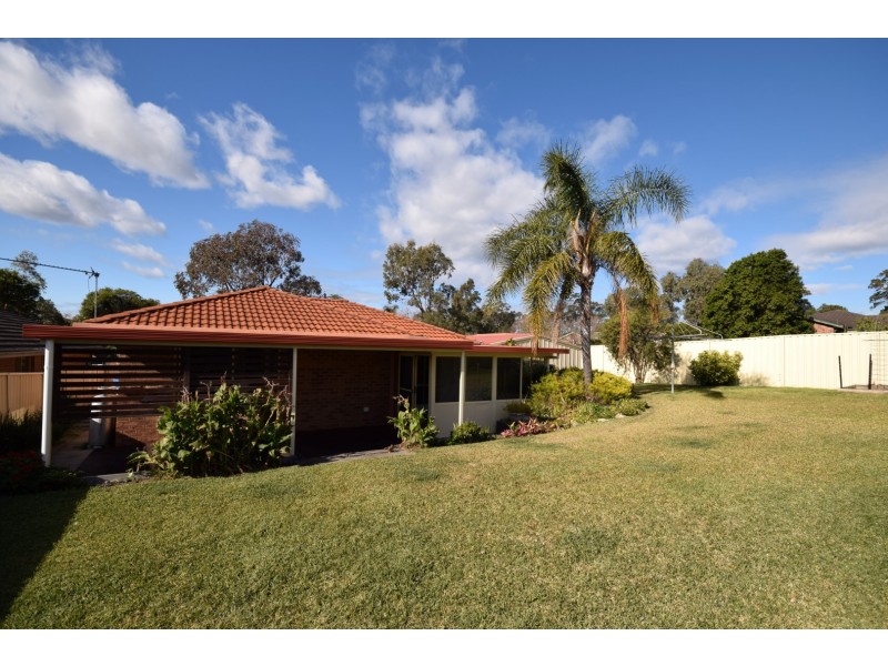 13 Peppermint Drive, Worrigee NSW 2540