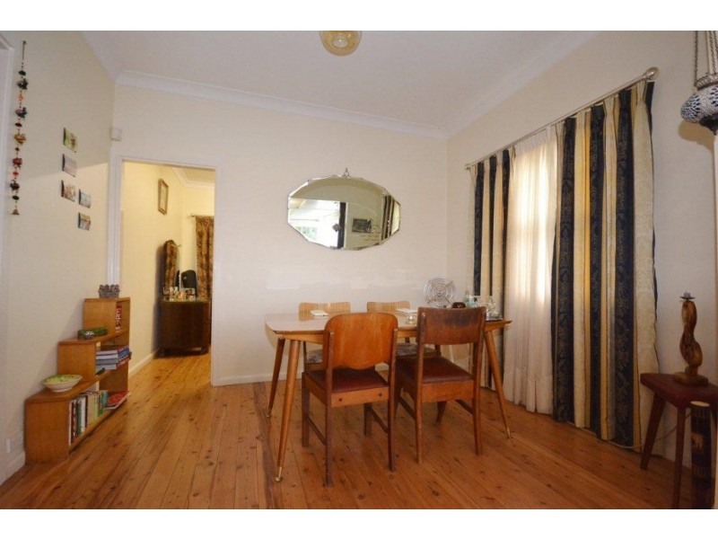 9 Gould Ave, Nowra NSW 2541