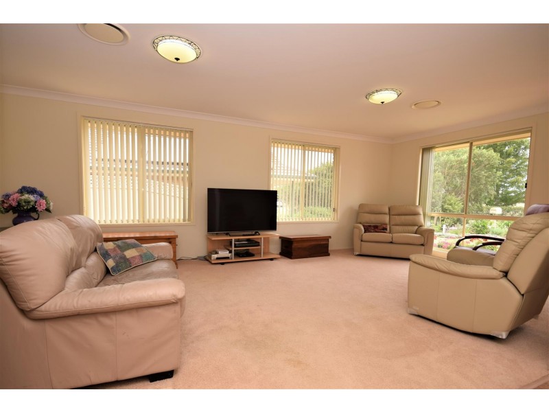 47 Rayleigh Drive, Worrigee NSW 2540