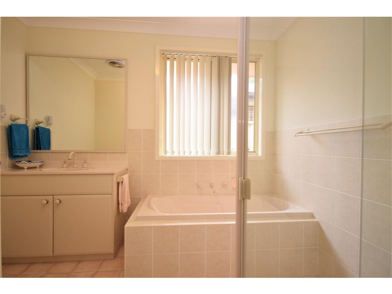 47 Rayleigh Drive, Worrigee NSW 2540