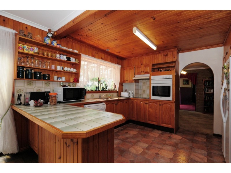 83 Hillcrest Avenue, South Nowra NSW 2541