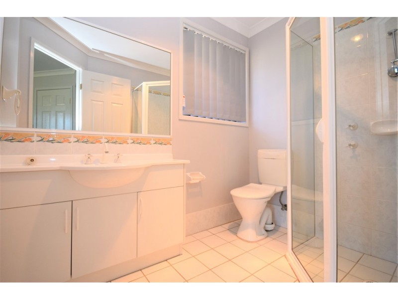 24 Carrington Park Drive, Nowra NSW 2541