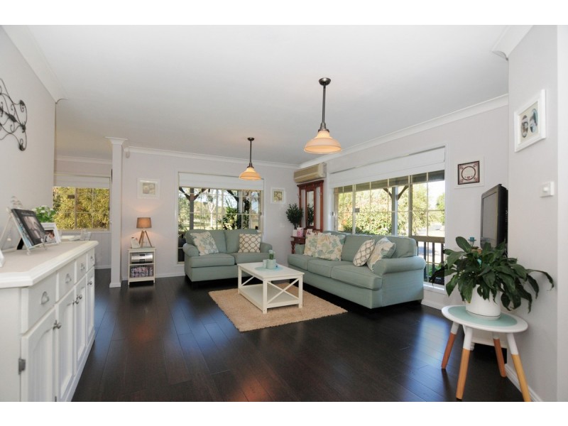 5 Rayleigh Drive, Worrigee NSW 2540