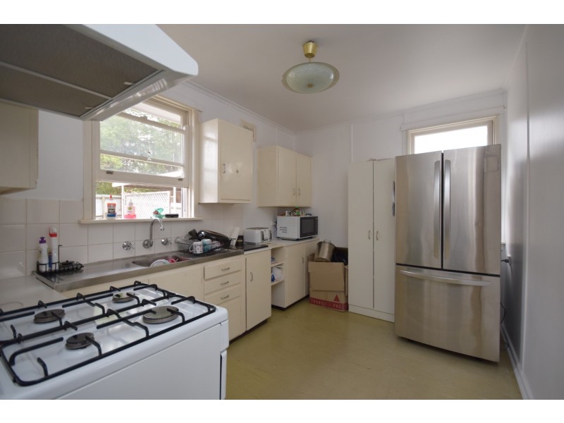 28 Seccombe Street, Nowra NSW 2541