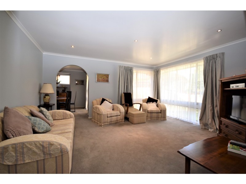 23 Coconut Drive, North Nowra NSW 2541