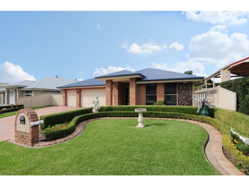 59 Bowerbird Street, South Nowra NSW 2541