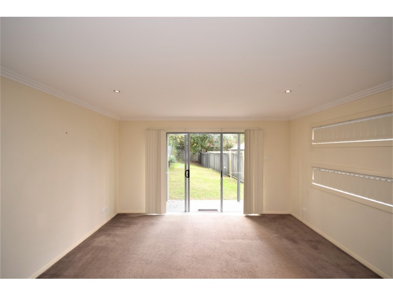 2/8 McKinnon Street, Nowra NSW 2541