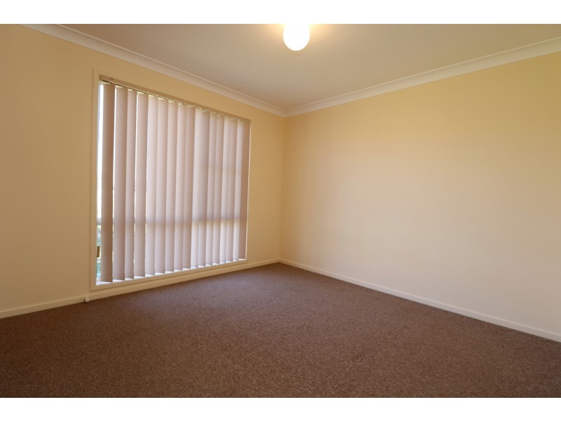 24 Truscott Avenue, Sanctuary Point NSW 2540