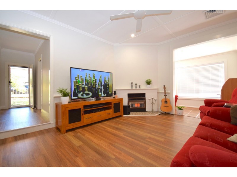 40 Journal Street, Nowra NSW 2541