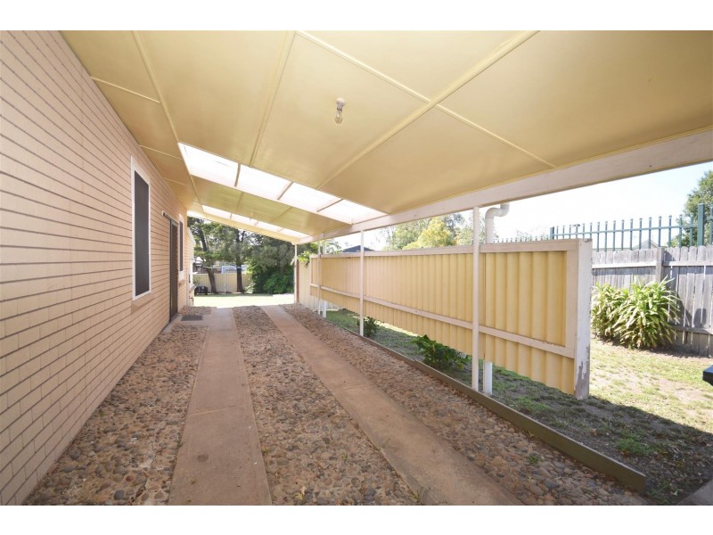 40 Journal Street, Nowra NSW 2541