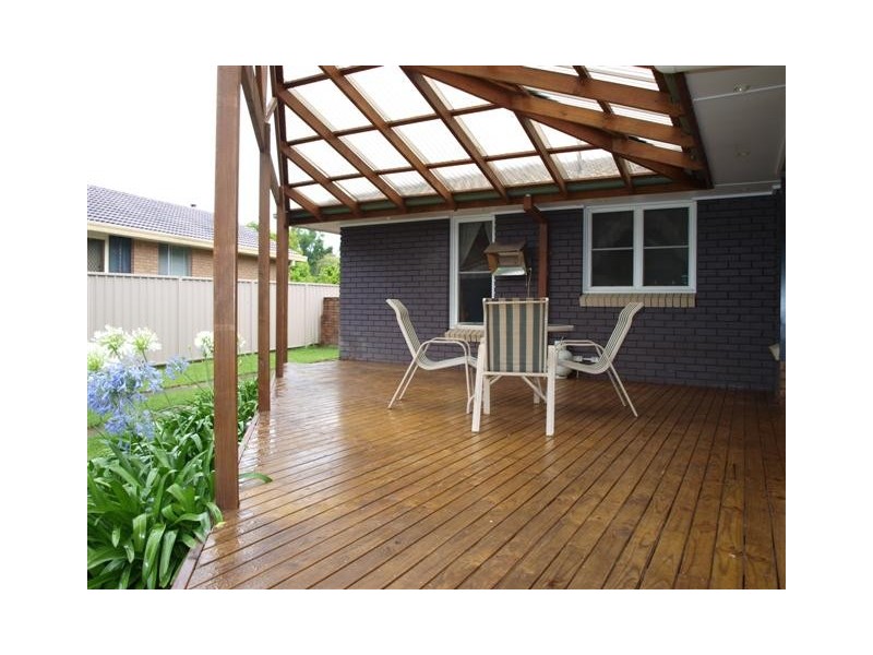 4 BUNDERRA DRIVE, Nowra NSW 2541