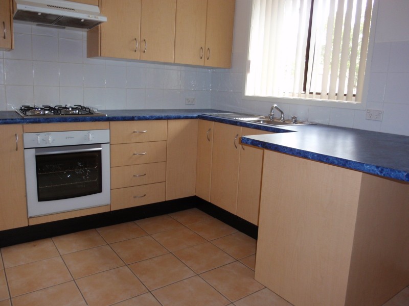 2/67 Albert Street, Nowra NSW 2541