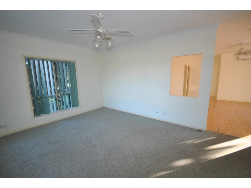1/8 Flanagan Court, Worrigee NSW 2540
